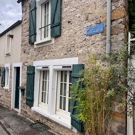 Charme Et Calme Au Coeur De Ville Moret-sur-Loing Eksteriør billede
