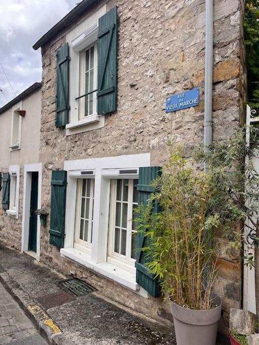 Charme Et Calme Au Coeur De Ville Moret-sur-Loing Eksteriør billede